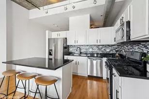 849 N Franklin St, Chicago, IL 60610 - Photo 7