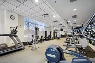 849 N Franklin St, Chicago, IL 60610 - Photo 25