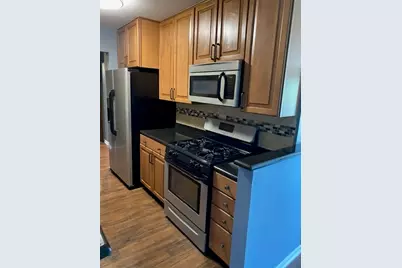 8970 N Parkside Avenue #304, Des Plaines, IL 60016 - Photo 5