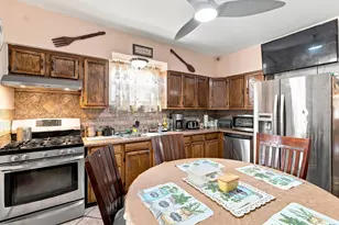 9425 S Throop St, Chicago, IL 60620 - Photo 7