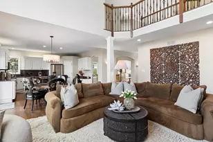2267 Glouceston Ln, Naperville, IL 60564 - Photo 23