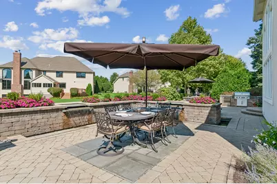 2267 Glouceston Lane, Naperville, IL 60564 - Photo 9
