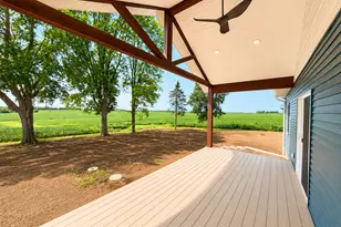 16797 W Barclay Rd, Polo, IL 61064 - Photo 9