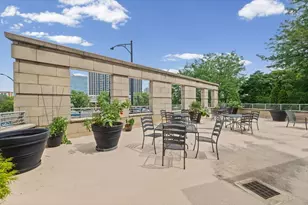 4350 N Broadway St, Chicago, IL 60613 - Photo 39