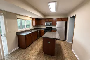 524 Truman Dr, Oswego, IL 60543 - Photo 7