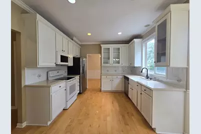 217 Lexington Court, Grayslake, IL 60030 - Photo 7