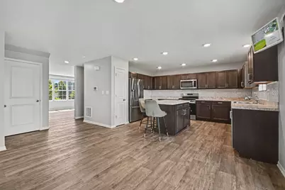 1329 Prairie Creek Trail, Joliet, IL 60431 - Photo 5