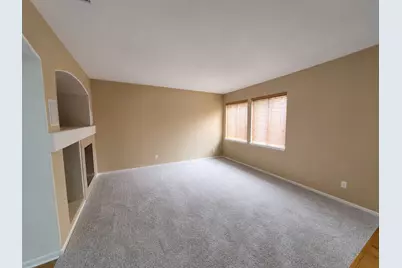 2265 W Bentley Lane, Round Lake, IL 60073 - Photo 3