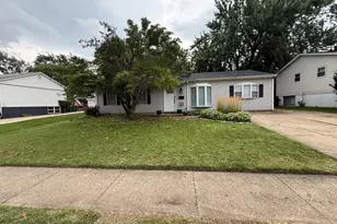 219 Murphy Dr, Romeoville, IL 60446 - Photo 1