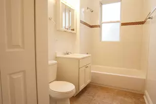 3430 W Parker Ave, Chicago, IL 60647 - Photo 9