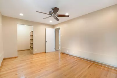 1069 S Park Terrace #205, Chicago, IL 60605 - Photo 15