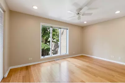 1069 S Park Terrace #205, Chicago, IL 60605 - Photo 11