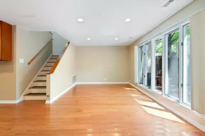 1069 S Park Terrace #205, Chicago, IL 60605 - Photo 7