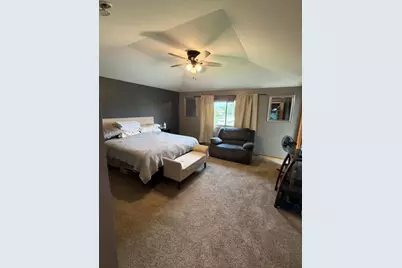 24363 S Independence Boulevard, Crete, IL 60417 - Photo 9