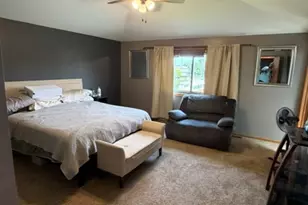 24363 S Independence Blvd, Crete, IL 60417 - Photo 9