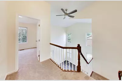 1227 Huntington Drive, Mundelein, IL 60060 - Photo 13