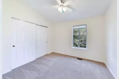 1227 Huntington Drive, Mundelein, IL 60060 - Photo 19