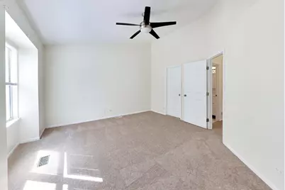 1227 Huntington Drive, Mundelein, IL 60060 - Photo 15