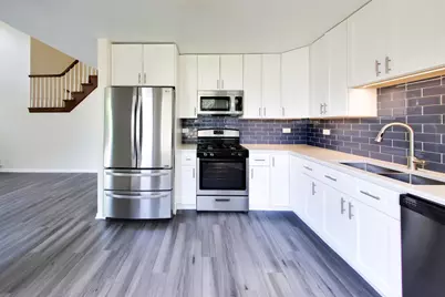 1227 Huntington Drive, Mundelein, IL 60060 - Photo 5