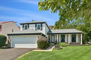 17618 Stonebridge Dr, Hazel Crest, IL 60429 - Photo 1