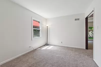 17618 Stonebridge Drive, Hazel Crest, IL 60429 - Photo 11