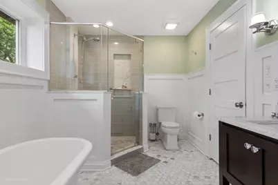 5257 N Laporte Avenue, Chicago, IL 60630 - Photo 13