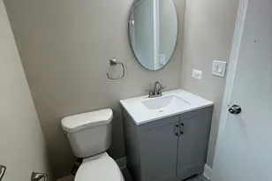 2706 W Jackson Blvd, Chicago, IL 60612 - Photo 17
