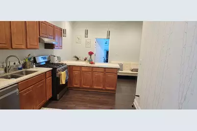 930 W Belmont Avenue #201, Chicago, IL 60657 - Photo 3