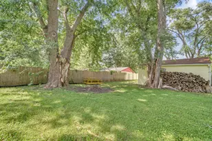 407 Hamilton St, Wilmington, IL 60481 - Photo 17