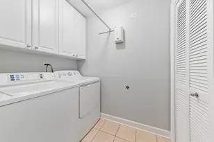 953 W Montana St, Chicago, IL 60614 - Photo 9