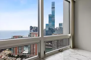 512 N McClurg Ct, Chicago, IL 60611 - Photo 17