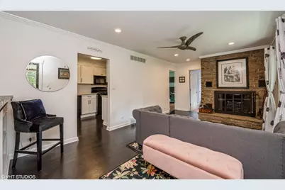 6206 Hilly Way, Cary, IL 60013 - Photo 9
