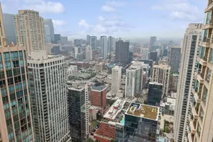 30 E Huron St, Chicago, IL 60611 - Photo 19