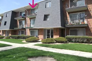 10940 S Keating Ave, Oak Lawn, IL 60453 - Photo 17