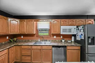 4568 State Rte 161 Ext, Kell, IL 62853 - Photo 15