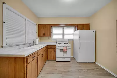 7621 S Perry Avenue, Chicago, IL 60620 - Photo 11