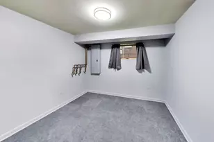 6101 W 80th Pl, Burbank, IL 60459 - Photo 35