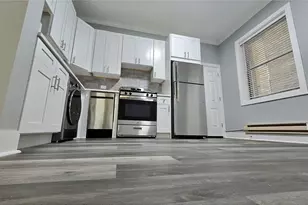 923 W Waveland Ave, Chicago, IL 60657 - Photo 5