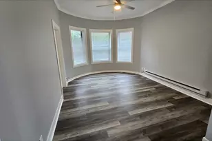 923 W Waveland Ave, Chicago, IL 60657 - Photo 9