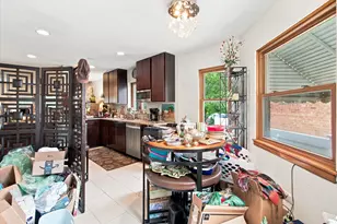 6105 N Lowell Ave, Chicago, IL 60646 - Photo 9