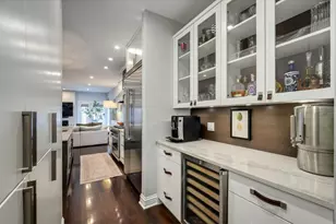1844 W Barry Ave, Chicago, IL 60657 - Photo 15