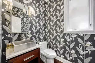 1844 W Barry Ave, Chicago, IL 60657 - Photo 23