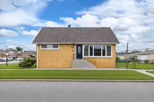 9700 S Princeton Ave, Chicago, IL 60628 - Photo 1
