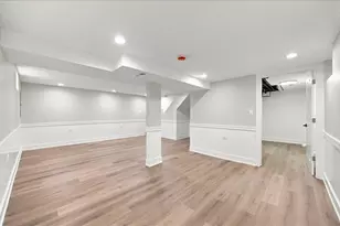 9700 S Princeton Ave, Chicago, IL 60628 - Photo 27