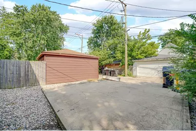 1422 E 72nd Place, Chicago, IL 60619 - Photo 25