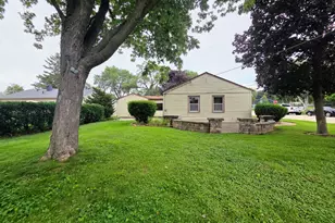 336 E Orchard St, Mundelein, IL 60060 - Photo 25