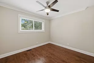 1610 Tahoe Cir Dr, Wheeling, IL 60090 - Photo 11