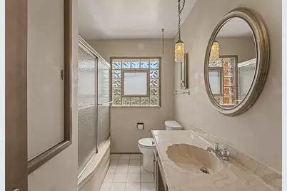 112 N Reuter Drive, Arlington Heights, IL 60005 - Photo 9