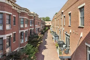1711 W Belmont Ave, Chicago, IL 60657 - Photo 29