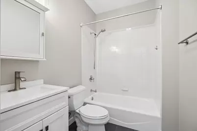 1711 W Belmont Avenue, Chicago, IL 60657 - Photo 23